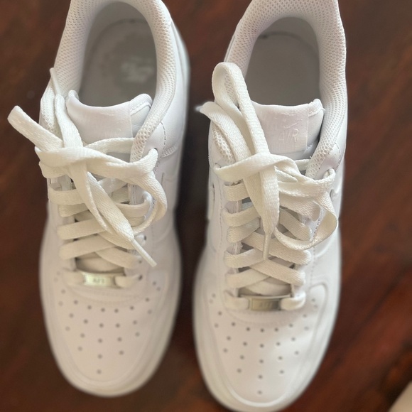 White AirForce Ones - Size 7 - Picture 3 of 3